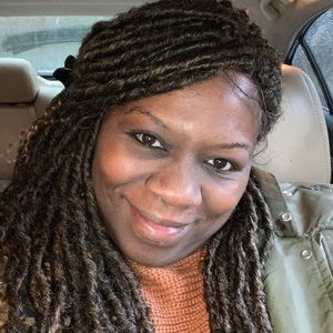 Meet your Posher, Carmen